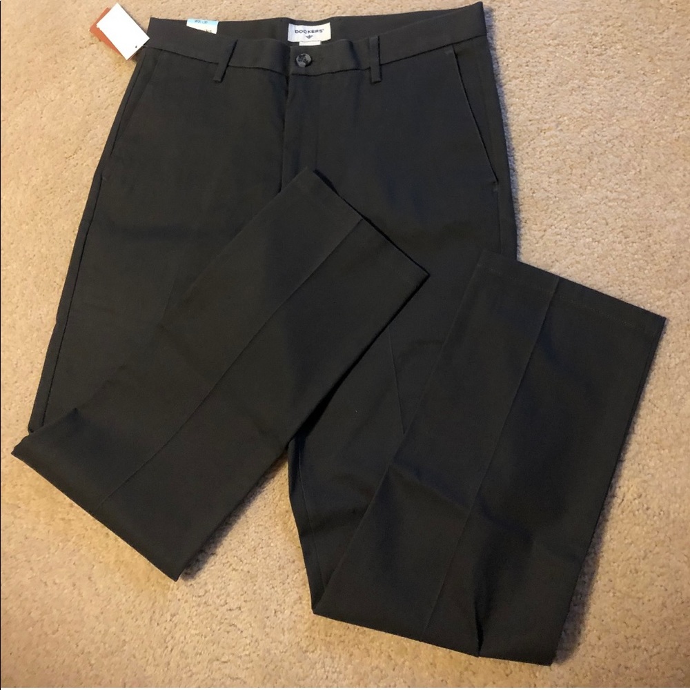 Men’s Dockers NWT 31x30 slim tapered fit